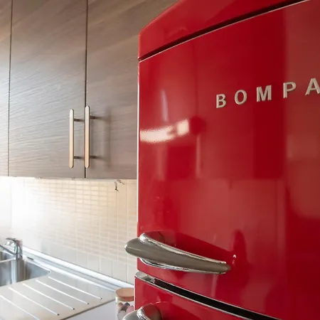 Baronio At Apartment *